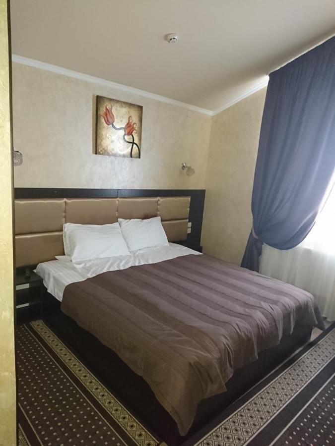 Hotel Mishel Plus Charkiw Exterior foto