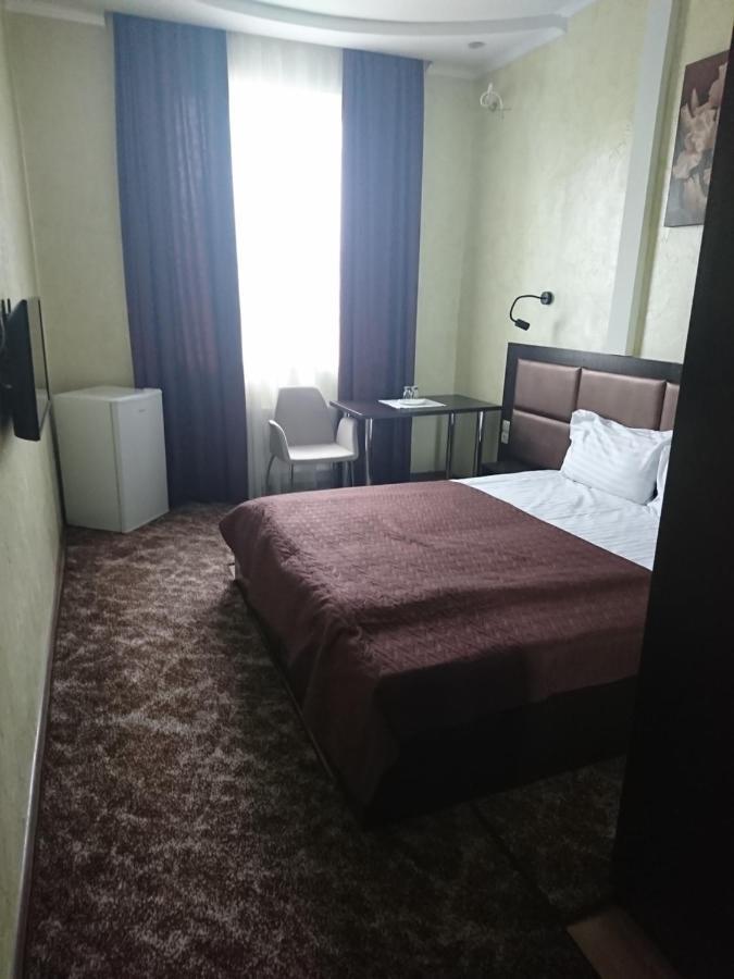 Hotel Mishel Plus Charkiw Exterior foto
